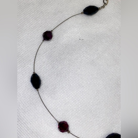 Simple necklace. - Picture 2 of 3